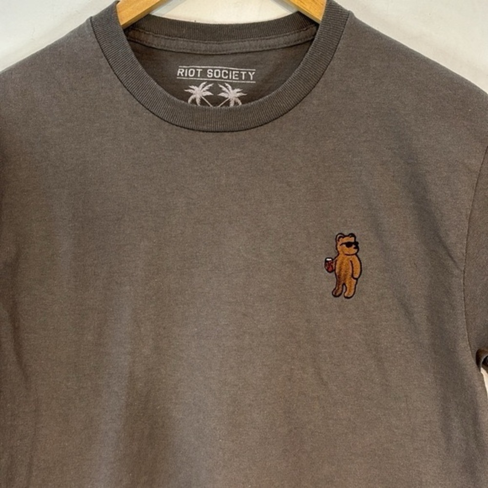 Riot Society T Shirt Party Bear Shades Red Solo Cup size small unisex